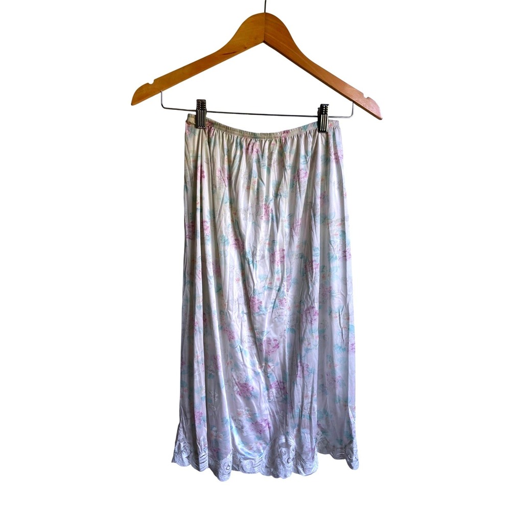 Vtg Vanity Fair Floral Lace Camisole and Half Slip Set White Pastel Size 34 S - Picture 9 of 13